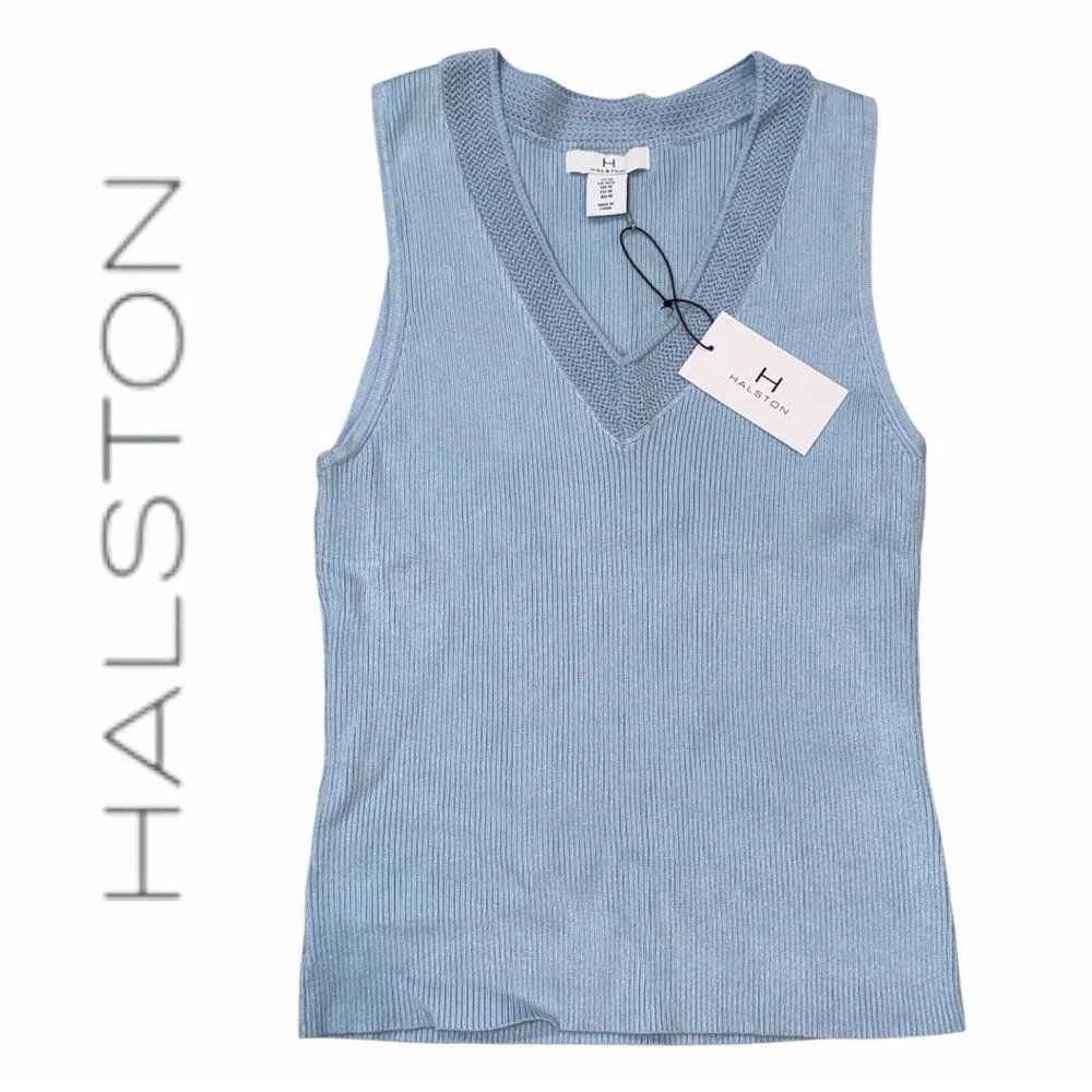 Halston Light Blue VNeck Light Blue Sweater‎ Tank - Size M - Picture 2 of 3